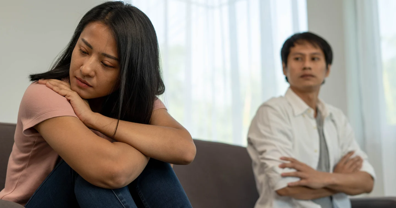 The 44 Defensive Responses in Relationships: Daniel Wile’s Guide