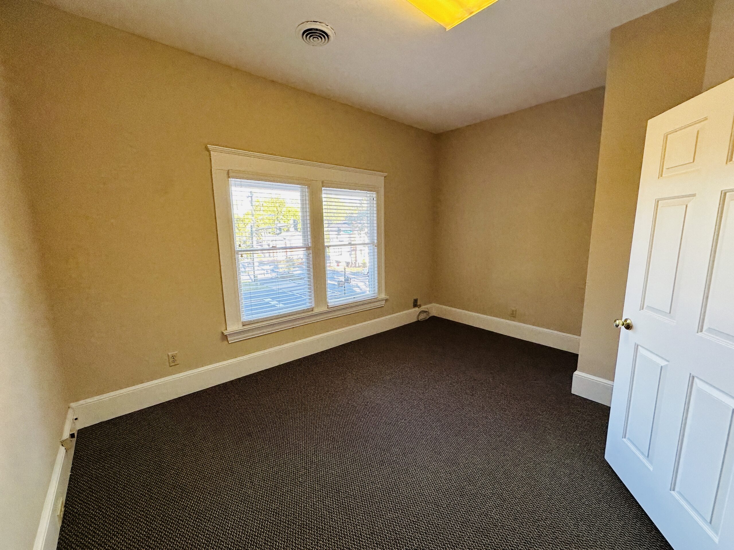Standard therapy office at 612 North Greene Street, Fisher Park Greensboro